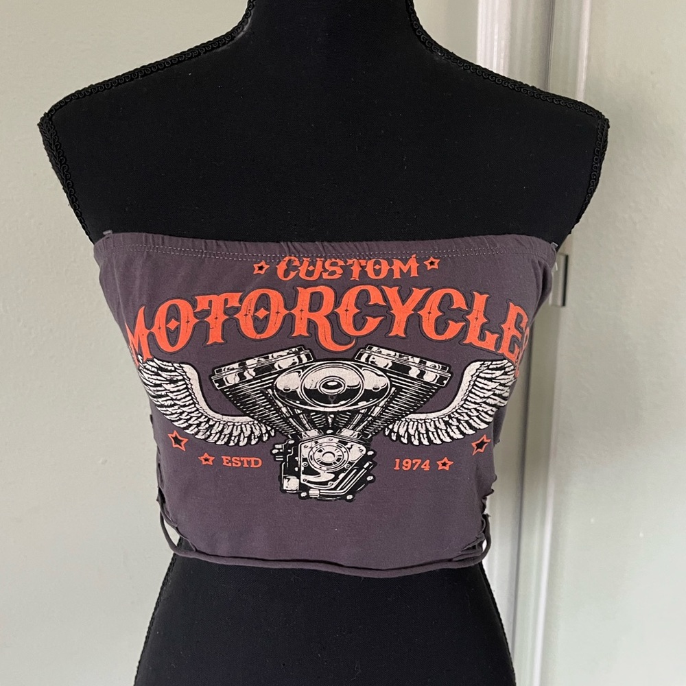 January 7 Gray Distressed Motorcycle Tube Style Crop Top Size Large
